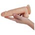Desirel Titan - naturtro dildo med testikler (naturlig)